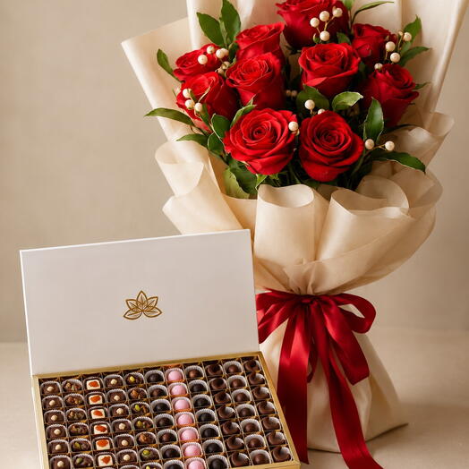 Royal red roses   chocolate luxury set