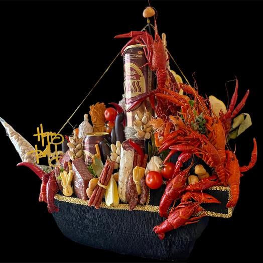 A gourmet ship