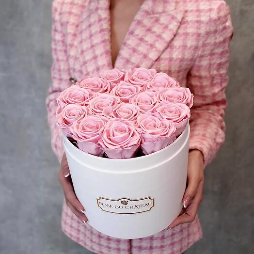 Pink eternal roses in a box