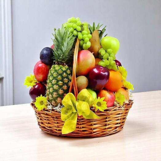 Juicy fruits basket