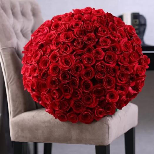 101 red Roses