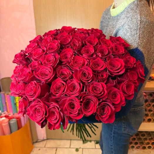 51 red roses