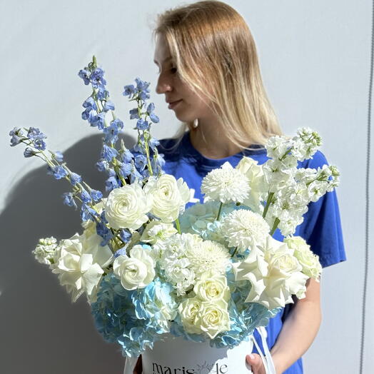 Little Gentlemen Box - Hydrangea, Ranunculus, Delphinium, Chrysanthemum, spray roses