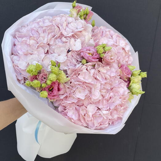 Hydrangea+lisianthus
