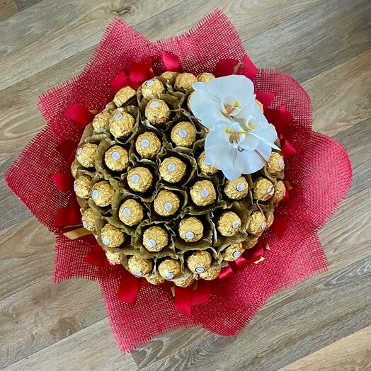 Ferrero in burgundy