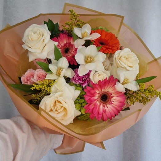 Bright Moments Bouquet