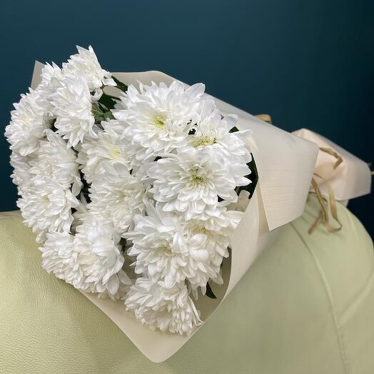 White bouquet 37