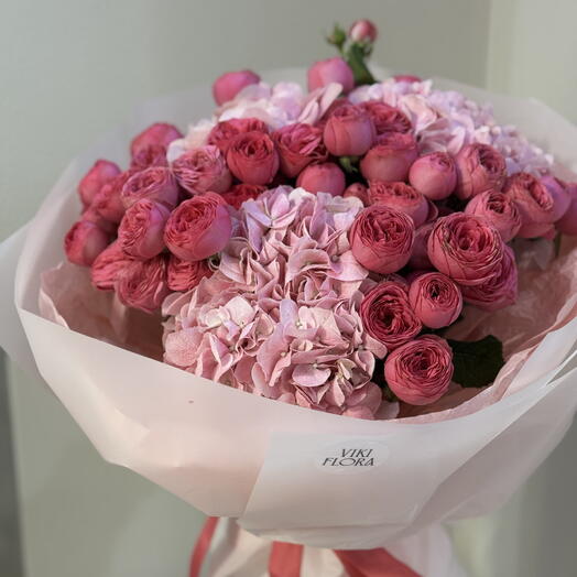 Букет Blush   Berry M