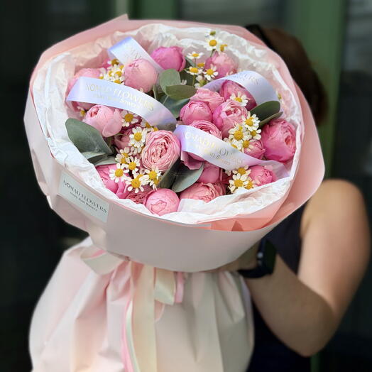 🌼 Peony Roses + Daisy