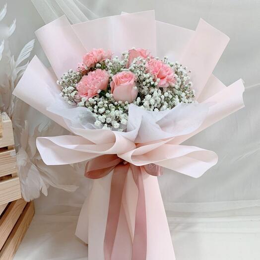 Pearl Petal Harmony