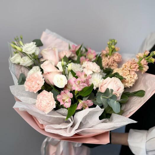Florist s Special Bouquet with Matthiola and Dianthus  1965