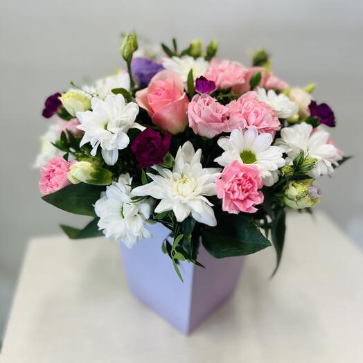 Blumen in der Schachtel „Magia”