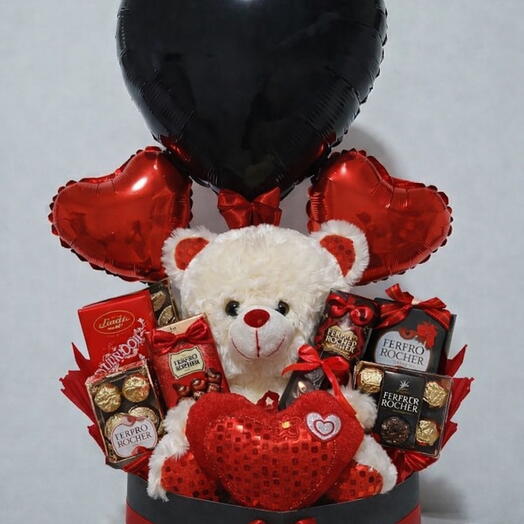 Be Mine Gift Box 🎁️