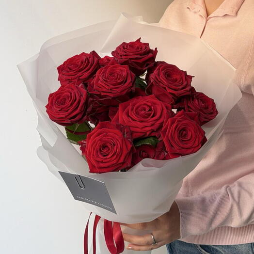 Red roses 15