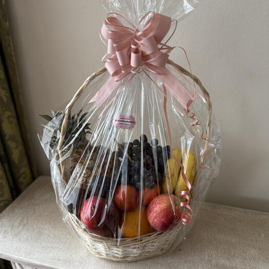 🍇 Juicy Harvest Basket

Premium Fresh Fruit Gift Hamper with Elegant Presentation