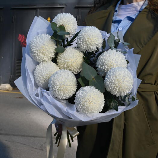 Mono Chrysanthemum Bouquet "Super Bowl"