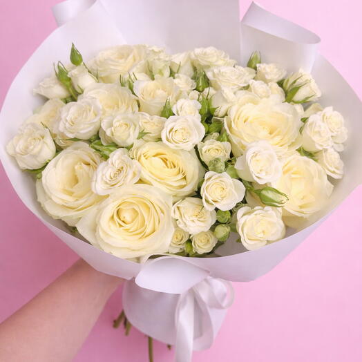 roses with white spray roses