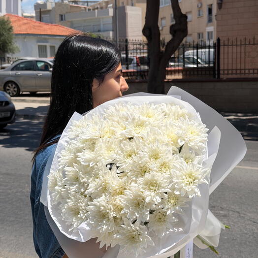 White Chrysanthemum Bouquet
