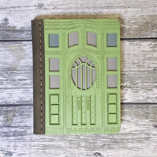 Notepad Serbian door (Novi Sad, Marije Trandafil Street)