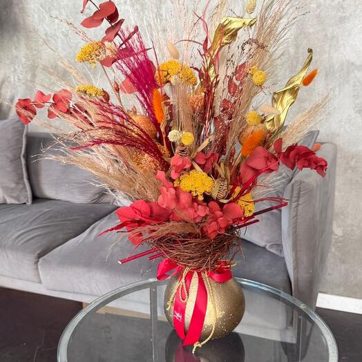 Dried flower bouquet with Lagurus, pampas grass, Craspedia, Ruscus