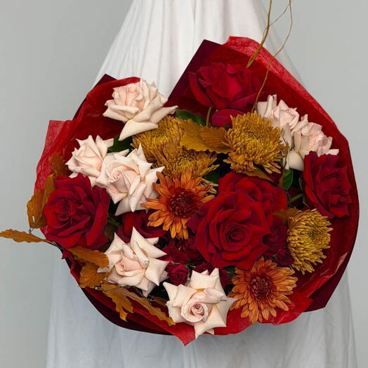 Bloody Mary Bouquet – French Roses, Spray Roses and Chrysanthemums