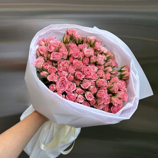 Bouquet of spray roses