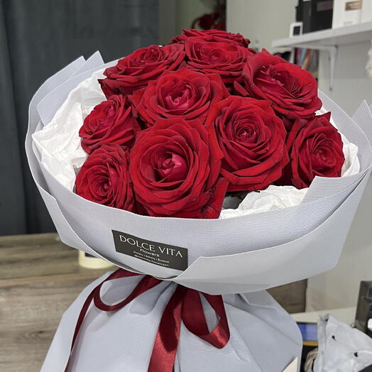 Bouquet of 15 roses