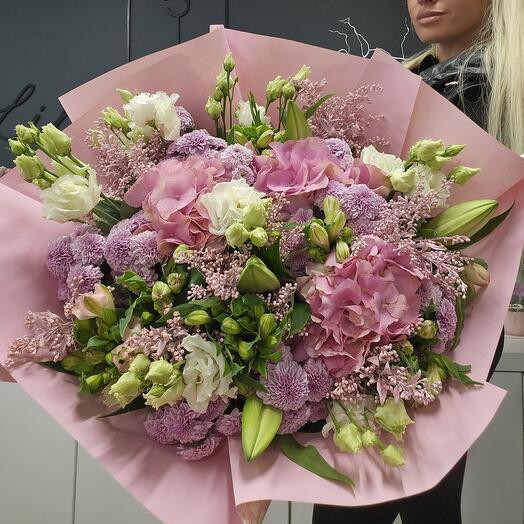 rosa Blumenstrauß