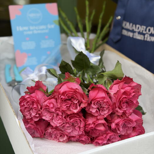✂️ Flower Experience Roses Box