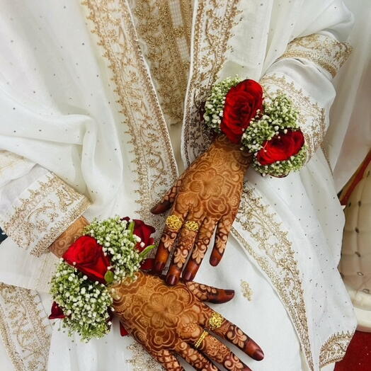 Premium Fresh Red Rose   Gypsophila Gajre (Pair) – Traditional Floral Wrist Corsages 1158