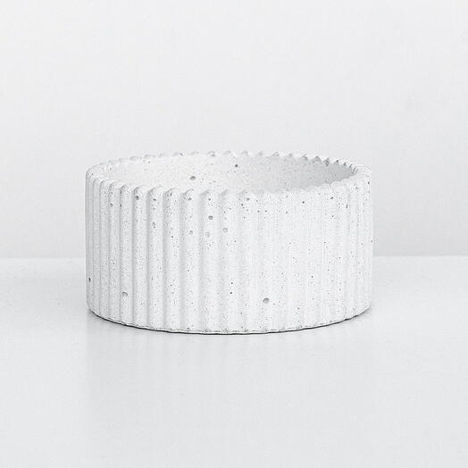 Small storage cup