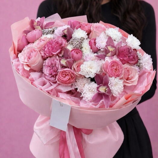 💐Bouquet of roses, spray roses, rice and more